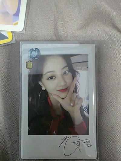 TWICE 志效卡