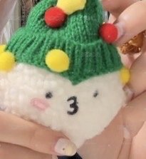 勳聖誕節大頭吊飾 現貨