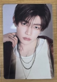 章昊