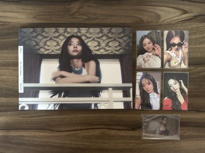 子瑜solo全專 附預購變化卡+超大海報