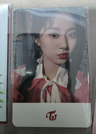 TWICE 子瑜