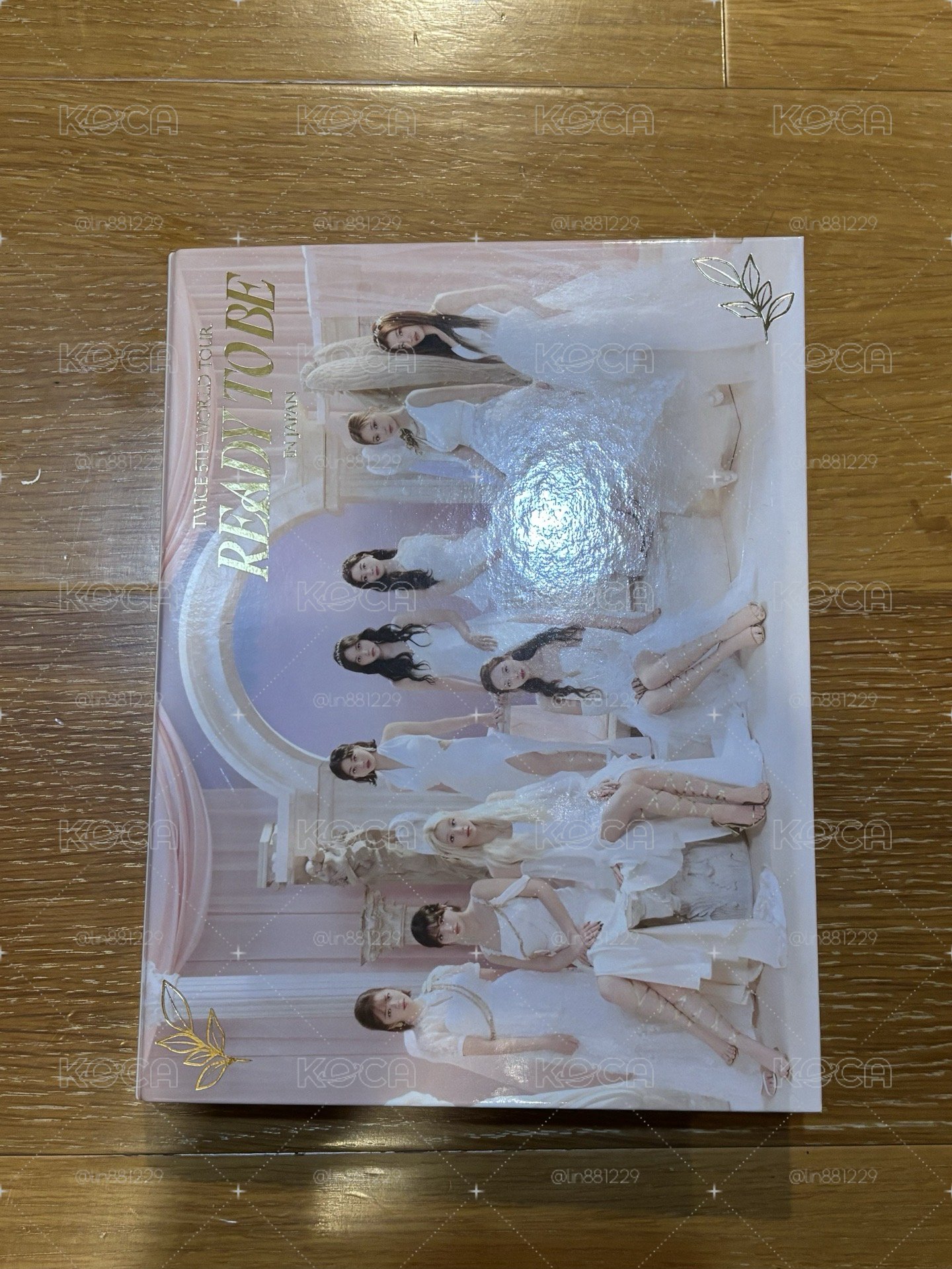 TWICE卡冊