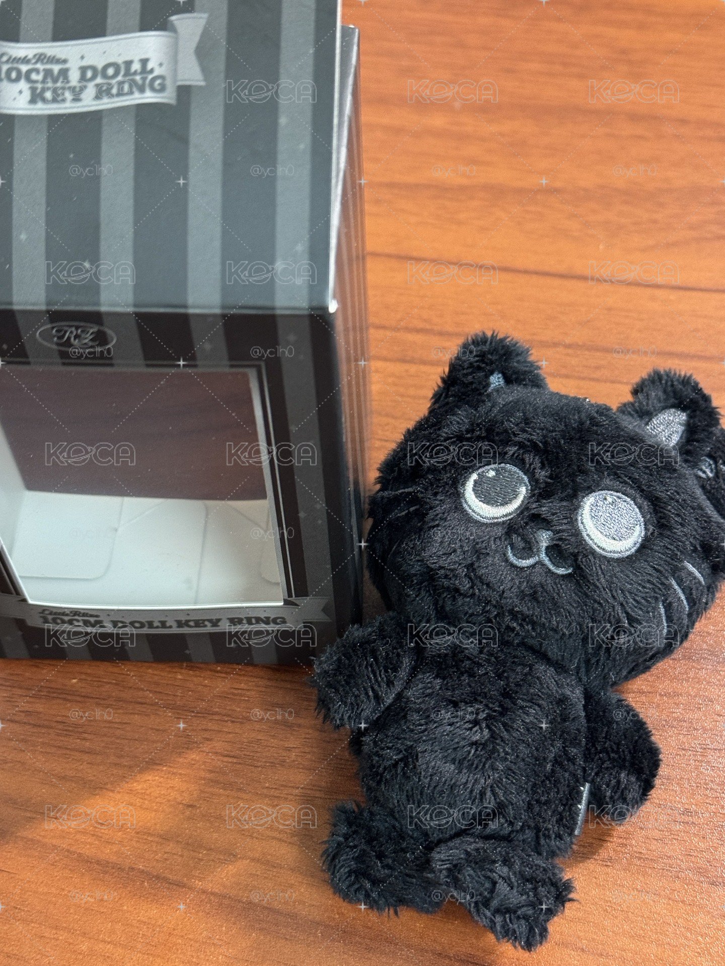 黑兔貓鴨 無衣
