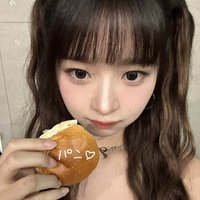 直井怜頰肉