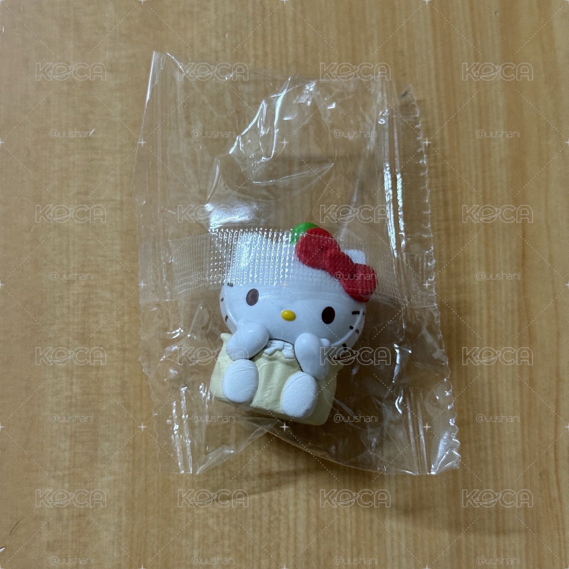 三麗鷗 Kitty 蒸籠小籠包扭蛋