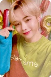 1st Mini Album <It’s ME, It's WE> el 4.0 簽售卡 