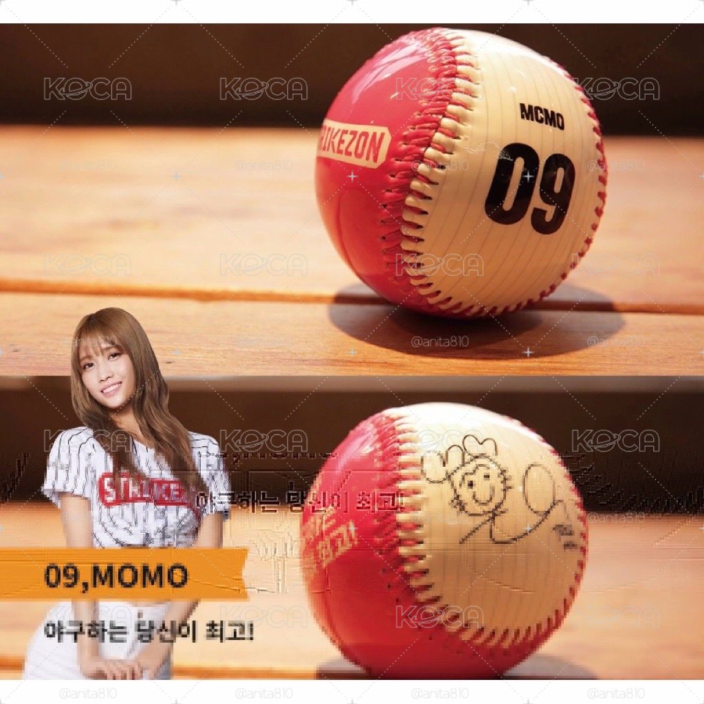 TWICE MOMO 印簽絕版棒球