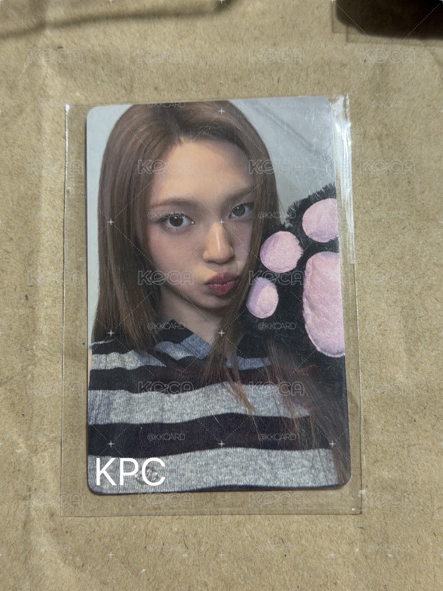 BABYMONSTER CHIQUITA 貓掌柒