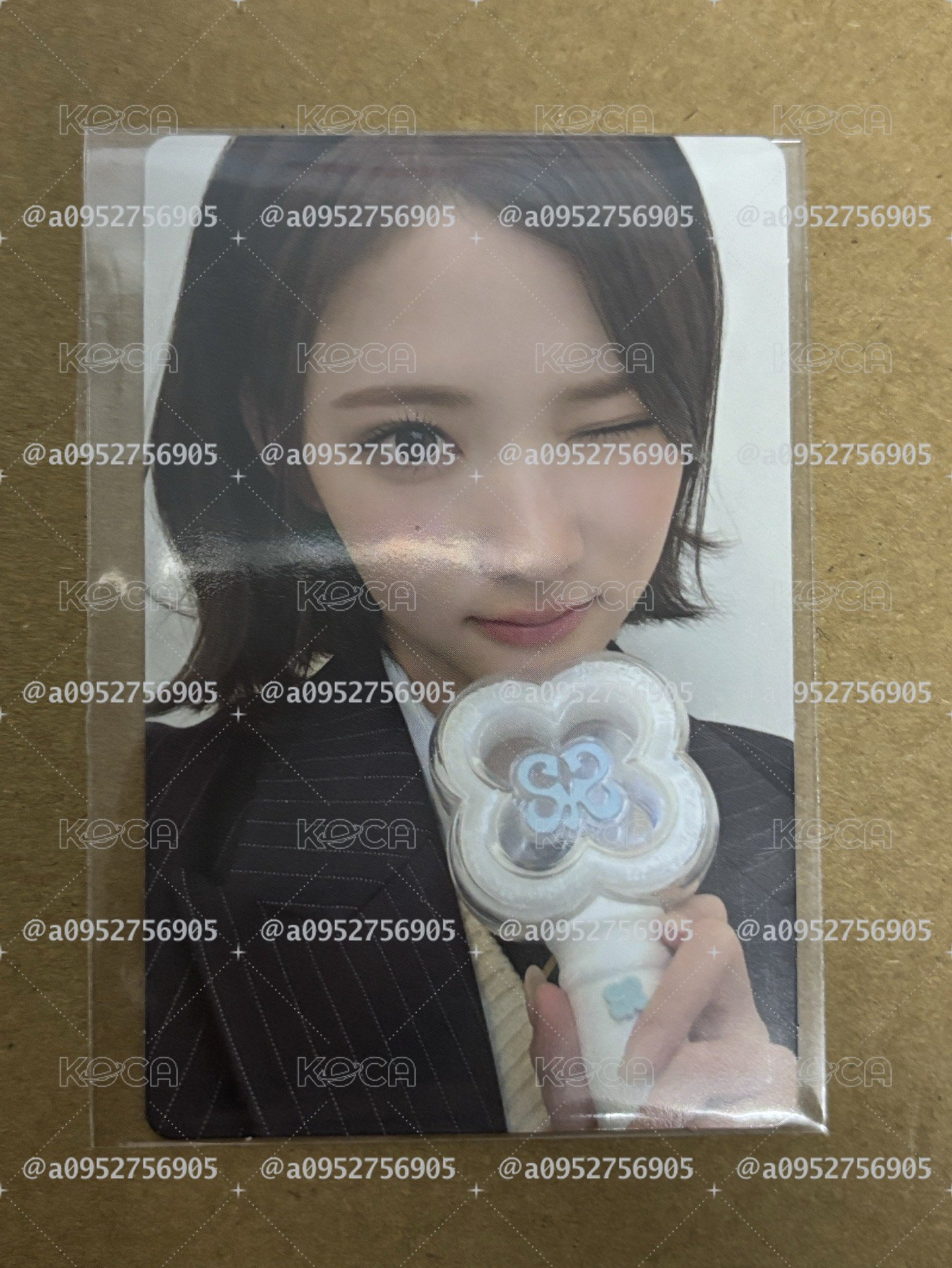 H2H jiwoo 一代手燈 周邊卡 (未拆）