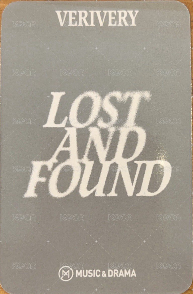 Lost and Found md 簽售卡 連帽外套ver. 背面