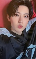 2025 SEASON’S GREETINGS MD 滿額卡 