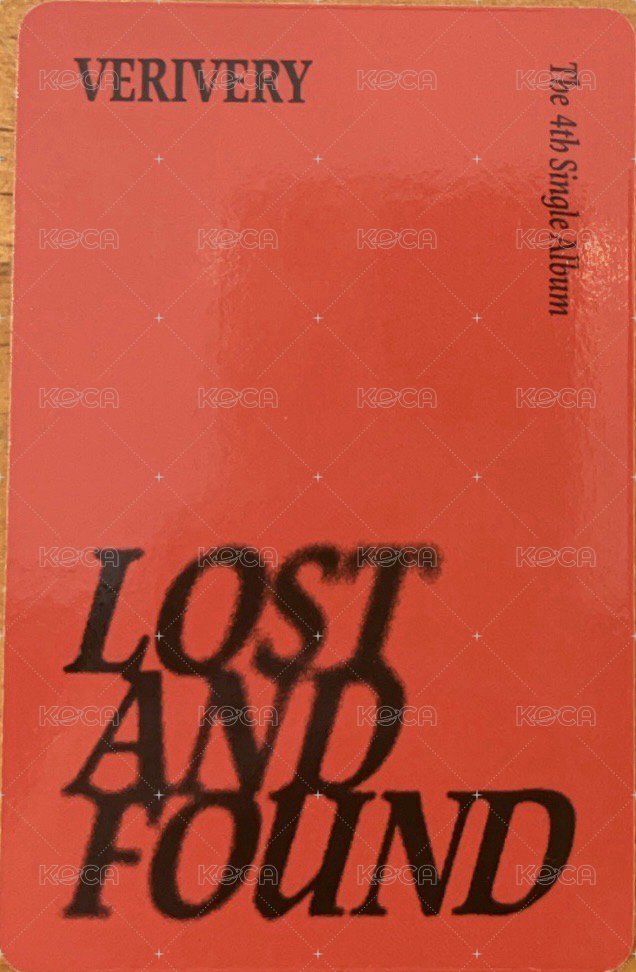 Lost and Found photobook ver.B 專輯卡  背面