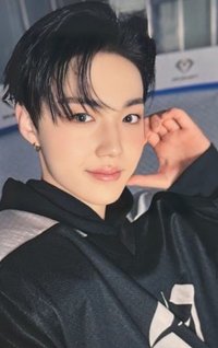 2025 SEASON’S GREETINGS 隨機卡 卡包特典