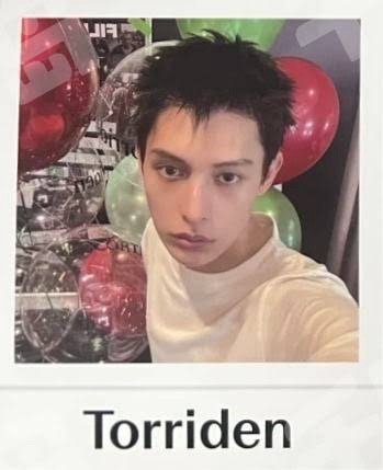 預購｜ torriden cortis 小卡+面膜