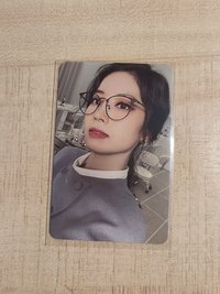 戴眼鏡的金豆腐
