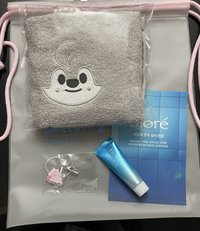 燦毛巾、城吊飾、防曬乳、束口袋