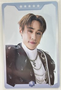 LYKN DUSK & DAWN CONCERT 隨機卡 銀框