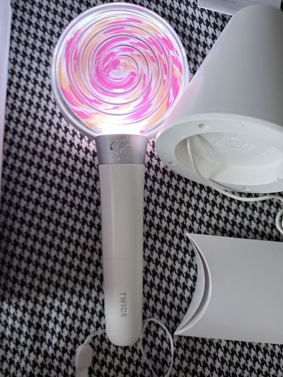 【現貨】 TWICE 絕版 一代 手燈 應援棒 糖果棒