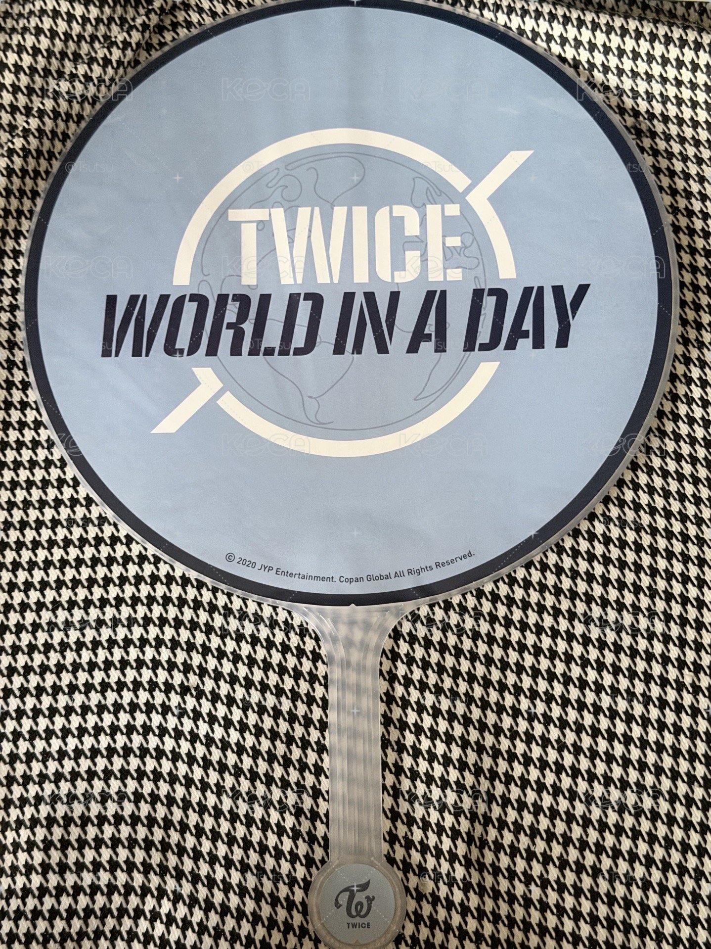 （現貨 紙箱寄出 可當日寄出）twice world in a day 子瑜 大扇 扇子
