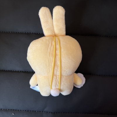 🌀扭蛋 吃東西兔