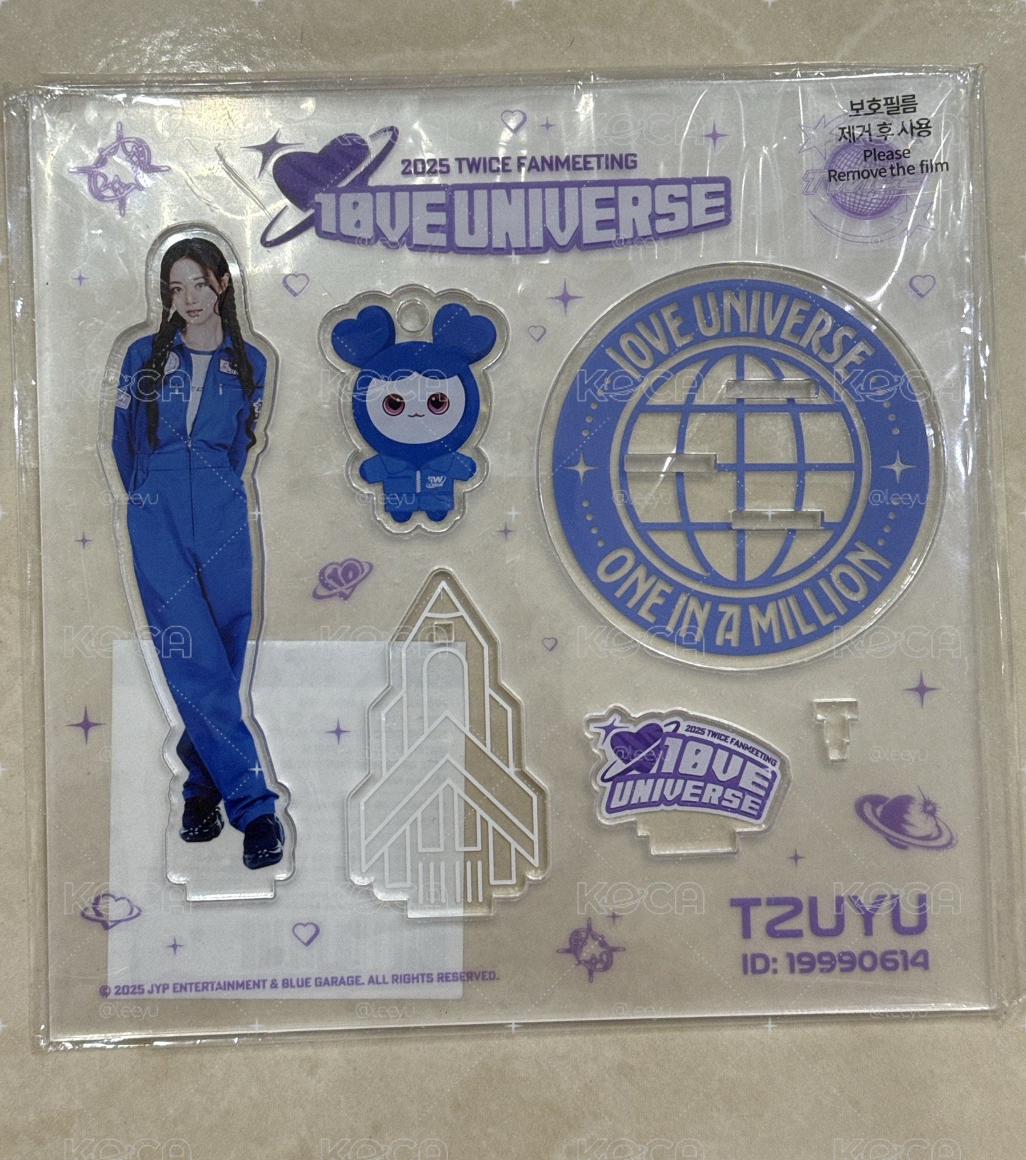 25FM 子瑜立牌