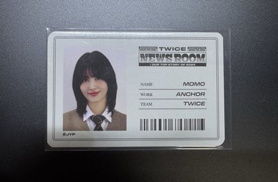 TWICE momo 24’年曆卡