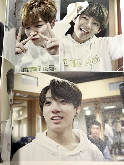 WINGS演唱會場刊