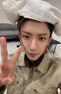 迷你一 el 羊角包ver. 幸運卡 