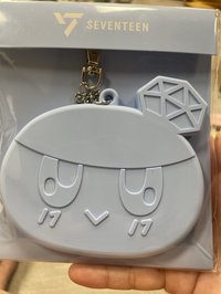 粉藍色