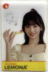 TWICE X LEMONA 代言卡 