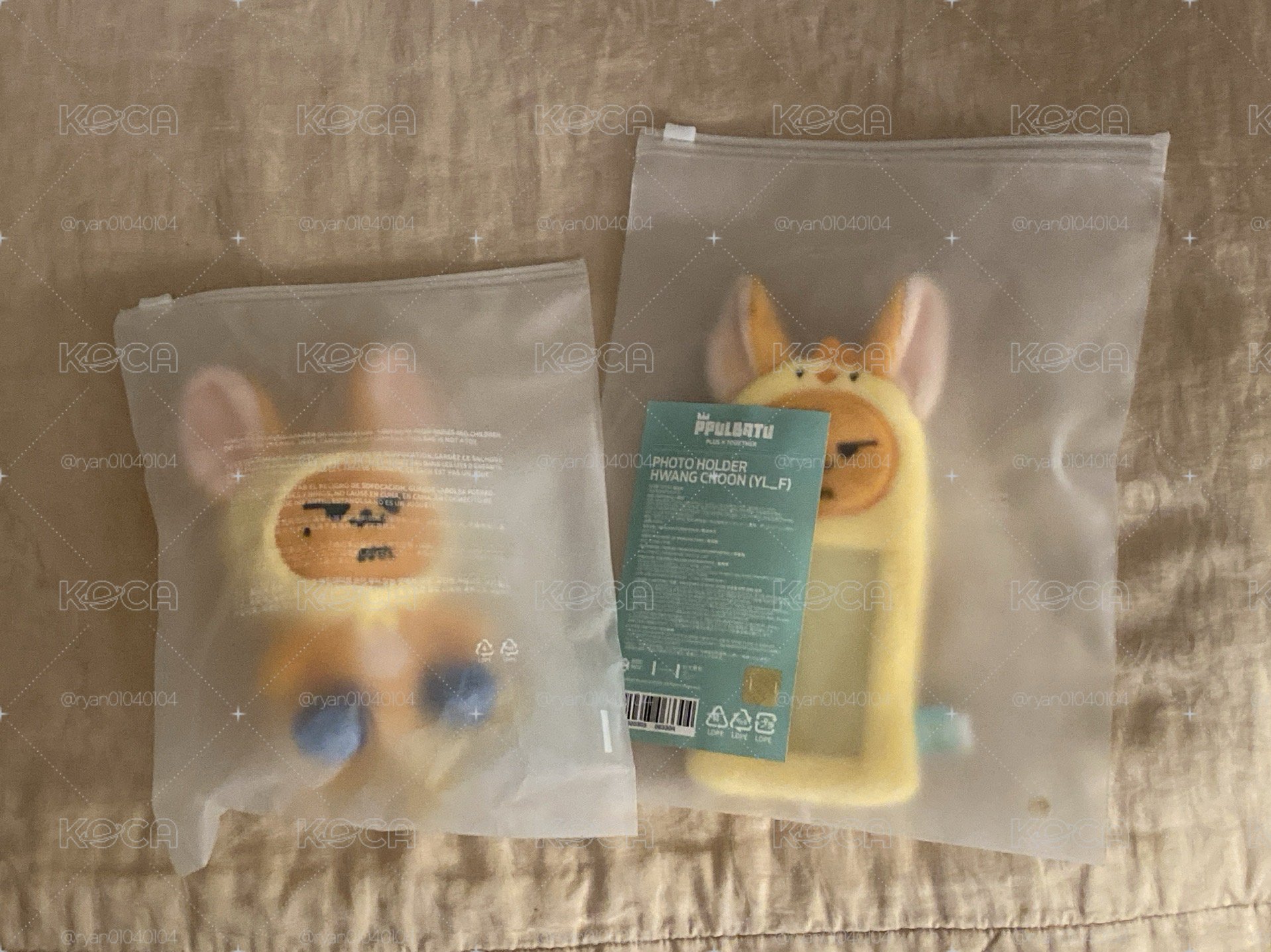 TXT 竣 坐姿娃+卡套