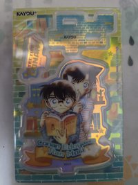 柯南小蘭看書