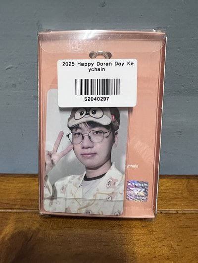 Doran生日鑰匙圈含小卡