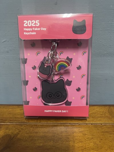 Faker生日鑰匙圈含小卡