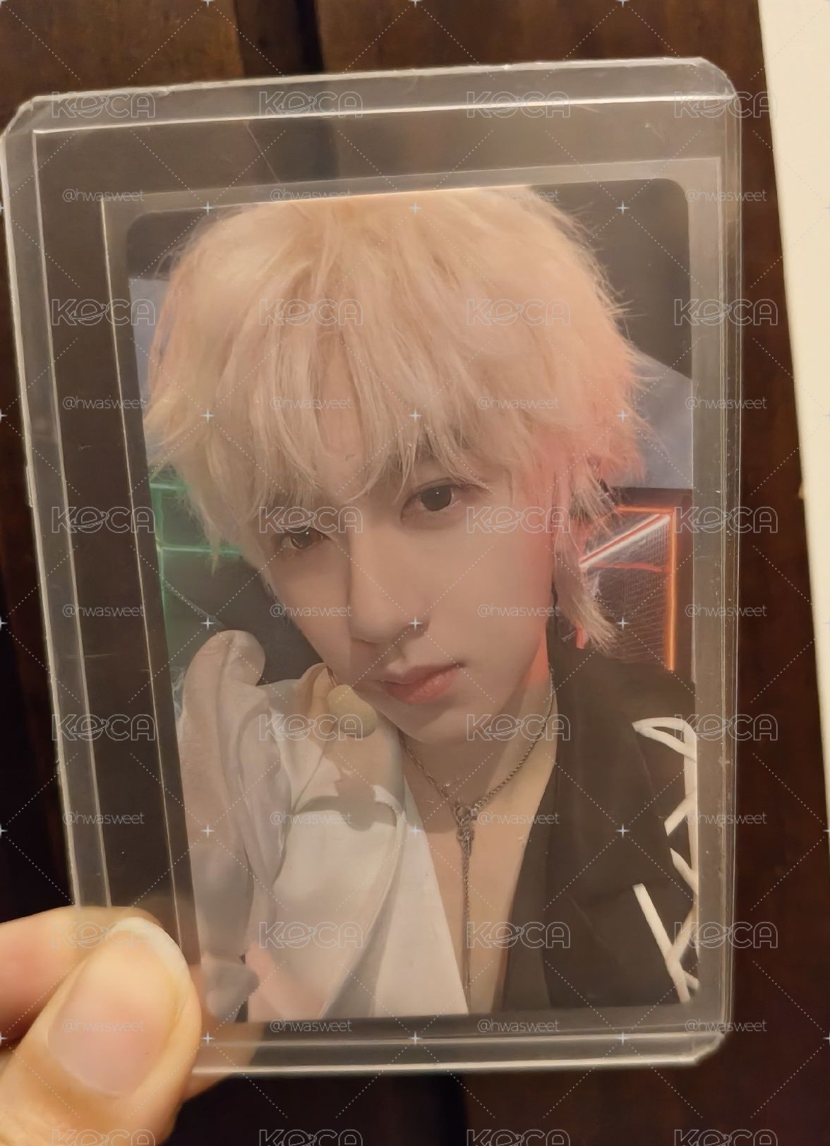 賀峻霖 二專孤獨怪物單人