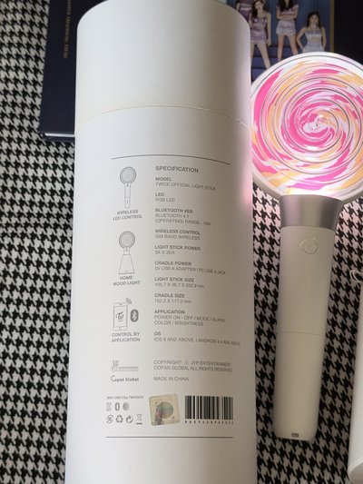 （現貨 整圖出 可當日寄出）twice 一代手燈 糖果棒 專輯