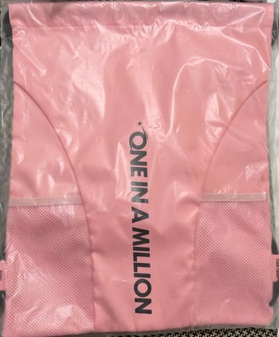 新國立場週 娃娃 束口袋 耳機包