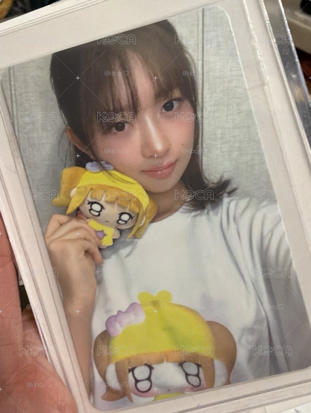 衣服卡怜