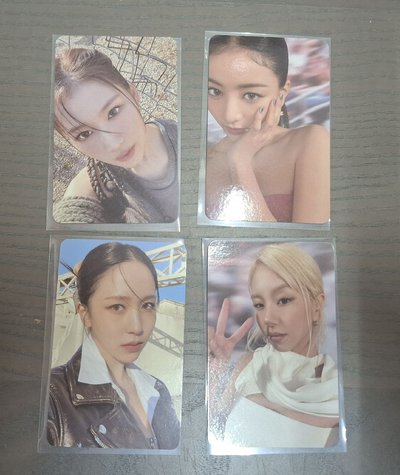 TWICE 迷12專輯小卡