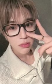 Steady yzy 北京0228 簽售卡 