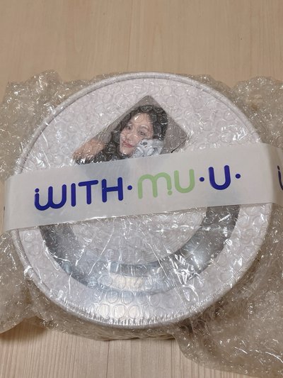 ITZY 二代手燈 附小卡(WM特典)