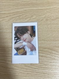 申惟自拍拍立得