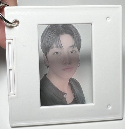 WVS 早鳥吊飾（JK/JIMIN/RM/JIN)