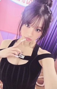 單曲二 who ver. 專輯卡 