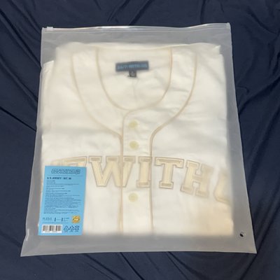 🍞TWS 球衣外套M(不含卡）