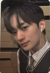 Lost and Found mnet 簽售卡 校服耳機ver.