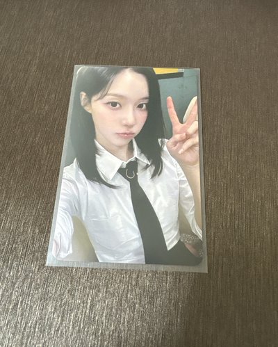 aespa Rich Man EL 幸運卡 冬 校服 冬 制服 冬 小樹杈冬 金旼炡