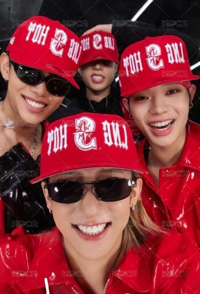 打歌五律+青島簽售團卡