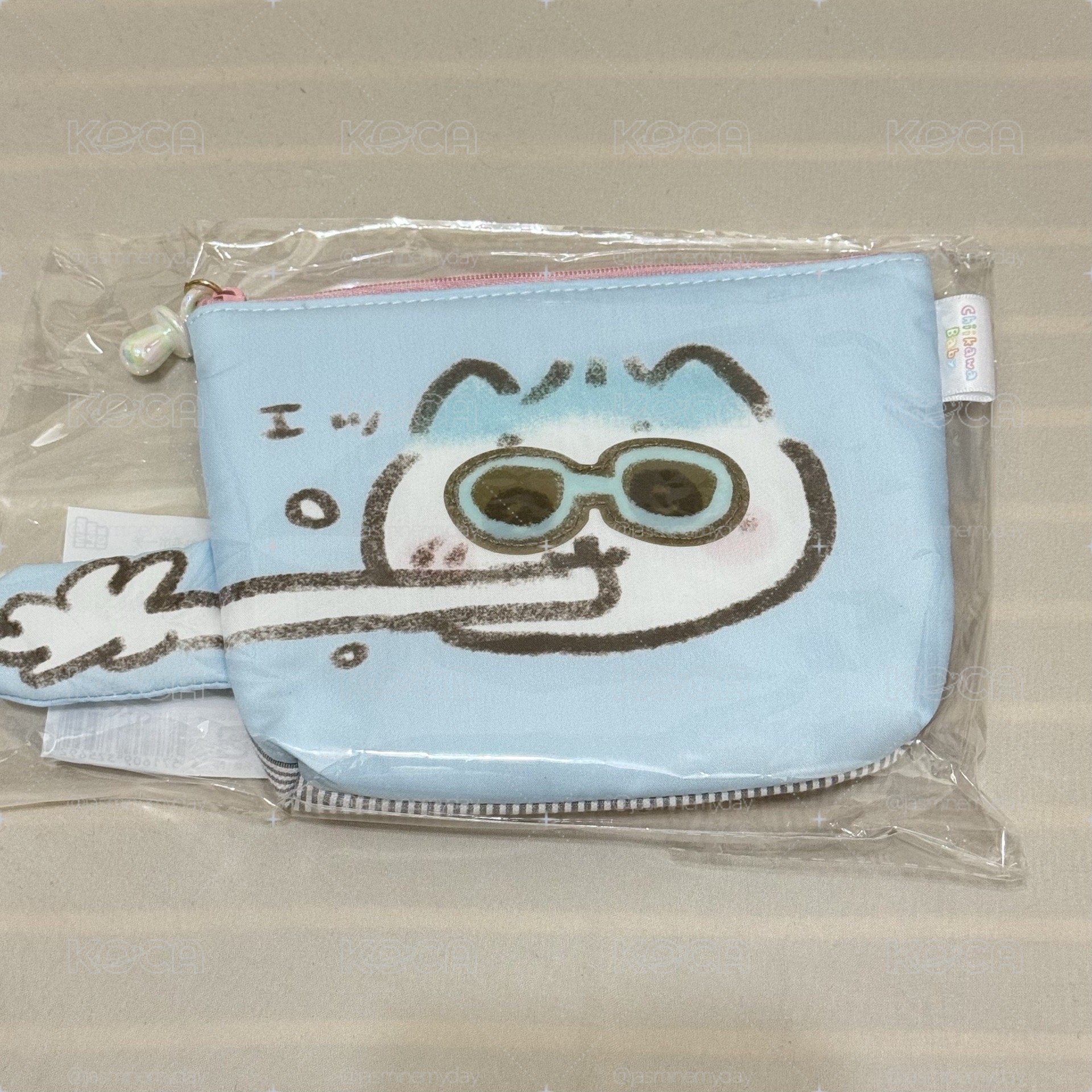 吉伊卡哇 寶寶小八貓 吐奶化妝包