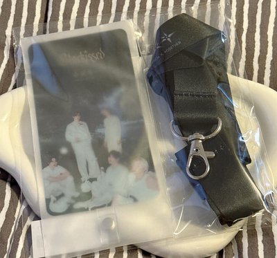 TXT Starkissed 日咖 手機掛繩背帶 